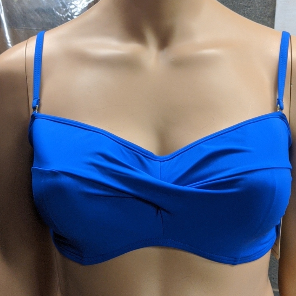 Iconic twist ultra blue bikini top